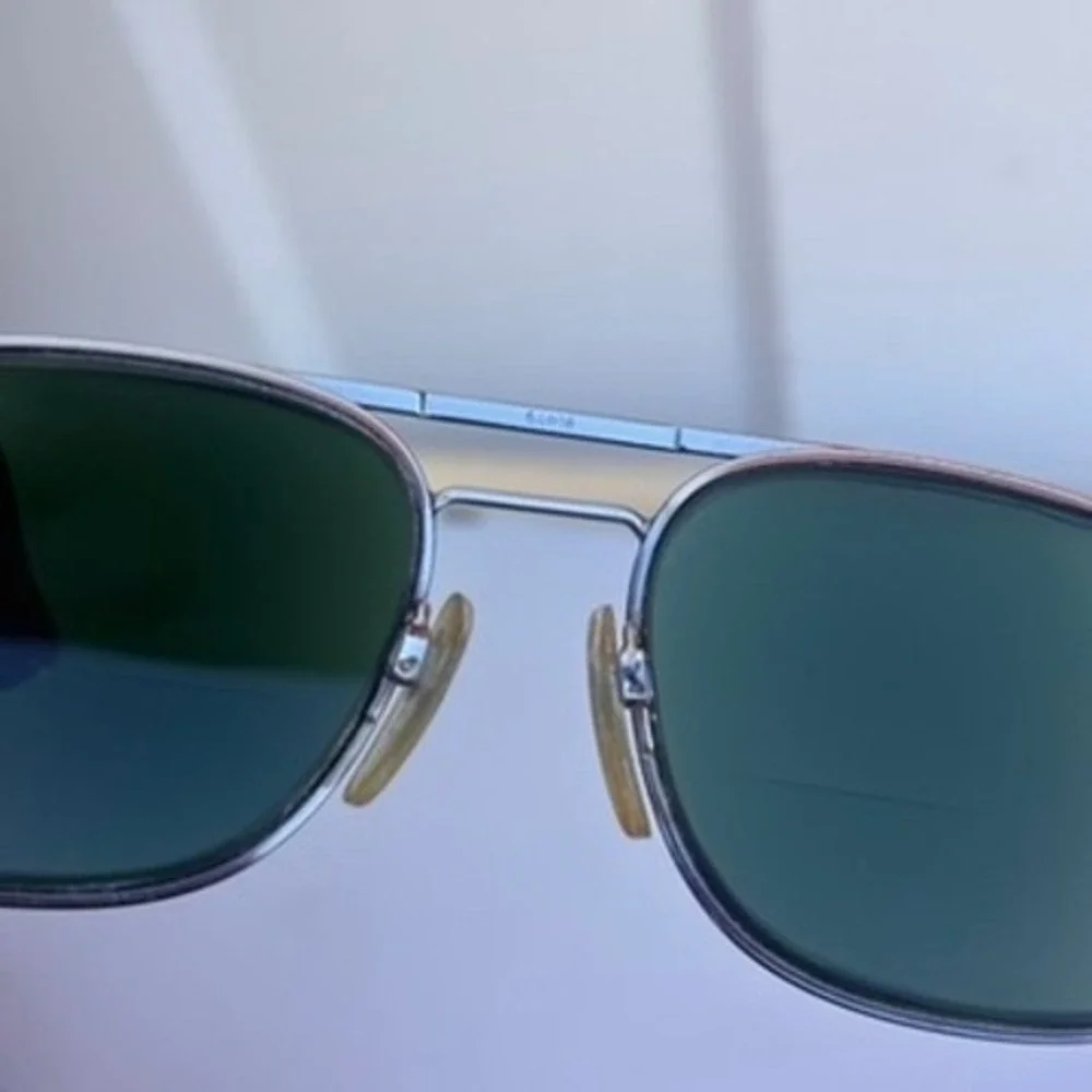 Avant-Garde Carlos Taupe Metal Aviator Sunglasses Green Lens Italy 54-18-135